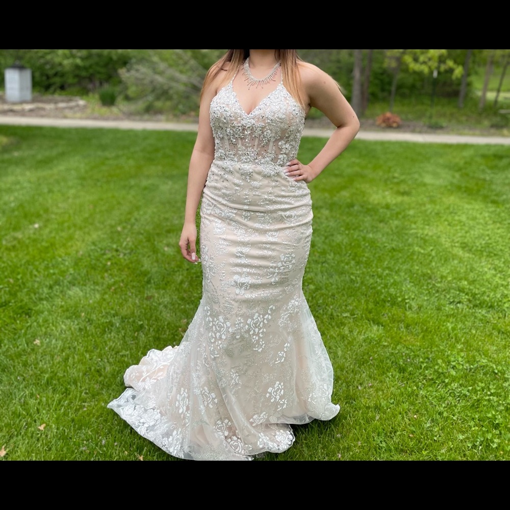 Prom dress